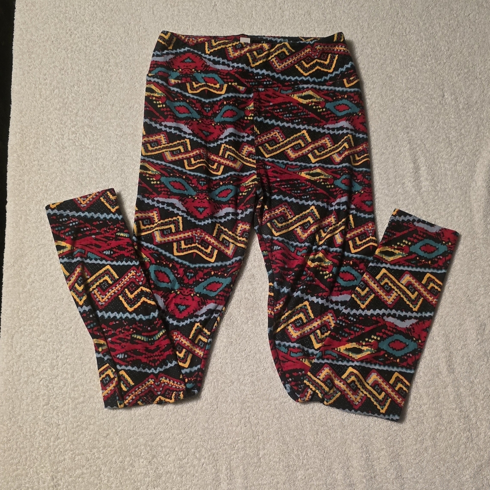 Colorful Patterned Leggings - Picture 3 of 5